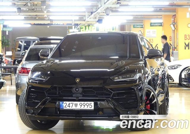 Lamborghini Urus