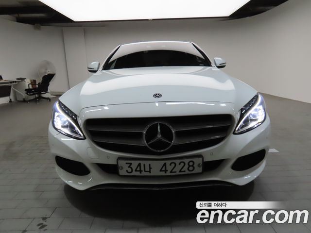 Mercedes-Benz C-Class W205