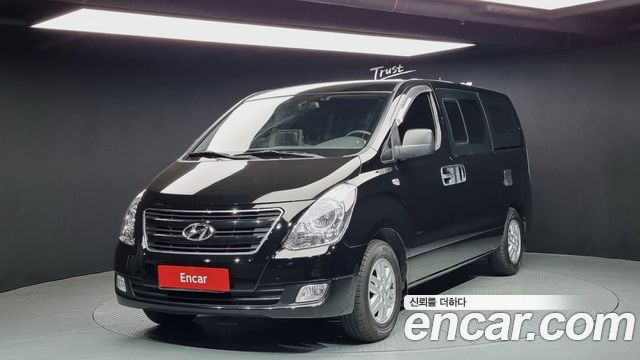 Hyundai Grand Starex