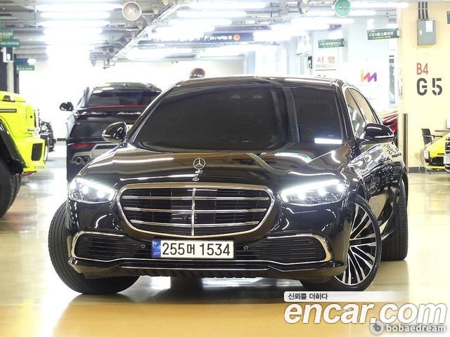 Mercedes-Benz S-Class W223