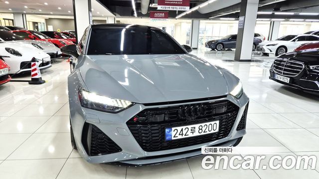 Audi RS7 (4K)