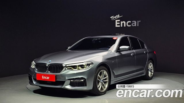 BMW 5 Series (G30)