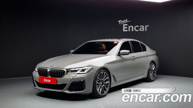 BMW 5 Series (G30)
