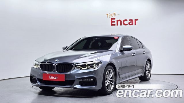 BMW 5 Series (G30)