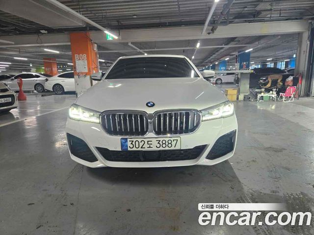 BMW 5 Series (G30)