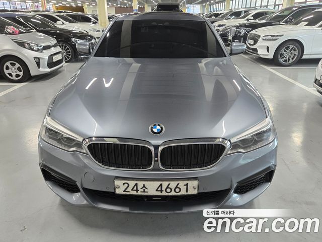 BMW 5 Series (G30)