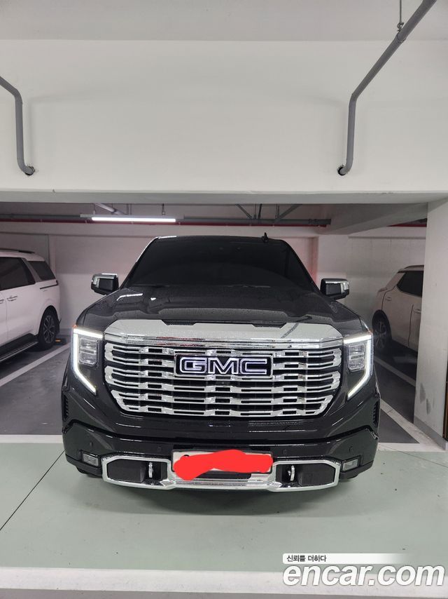 GMC Sierra