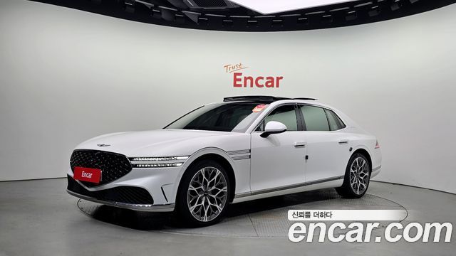 Genesis G90 (RS4)
