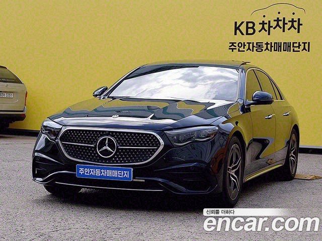 Mercedes-Benz E-Class W214