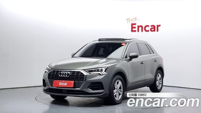 Audi Q3 (F3)