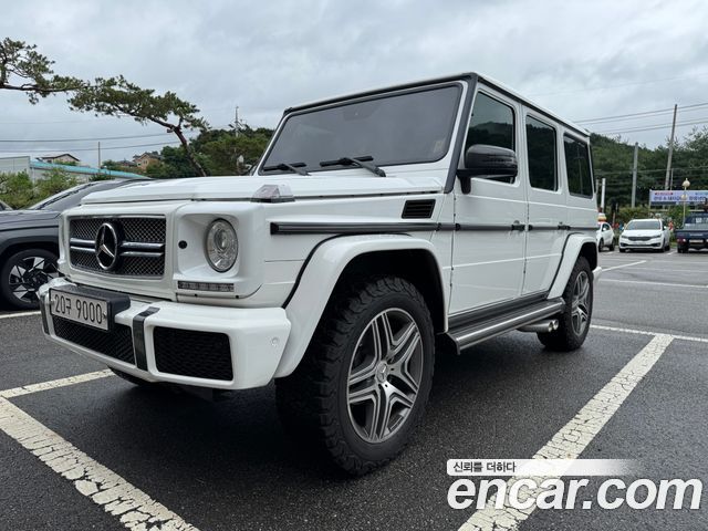 Mercedes-Benz G-Class W463