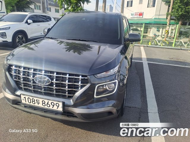 Hyundai Venue