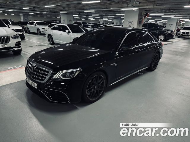 Mercedes-Benz S-Class W222