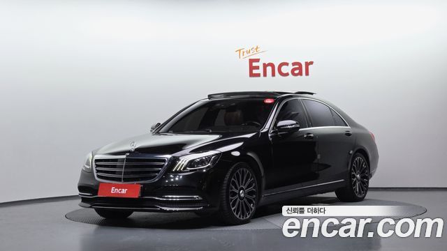 Mercedes-Benz S-Class W222