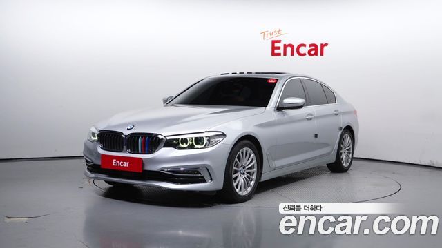 BMW 5 Series (G30)