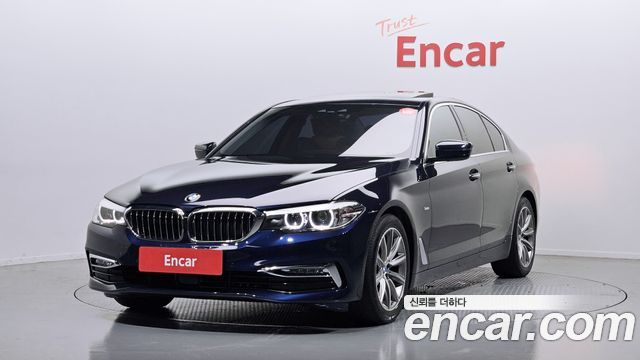 BMW 5 Series (G30)