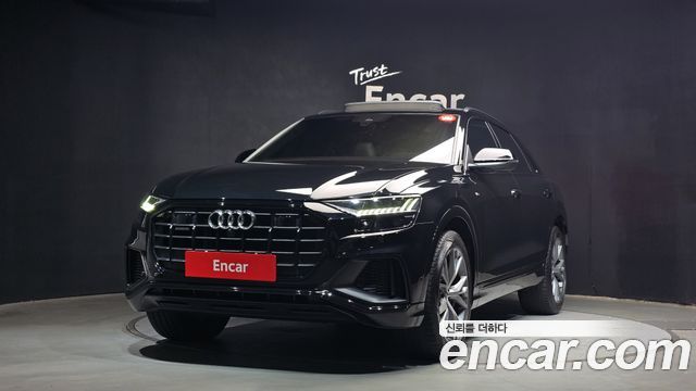 Audi Q8 (4M)