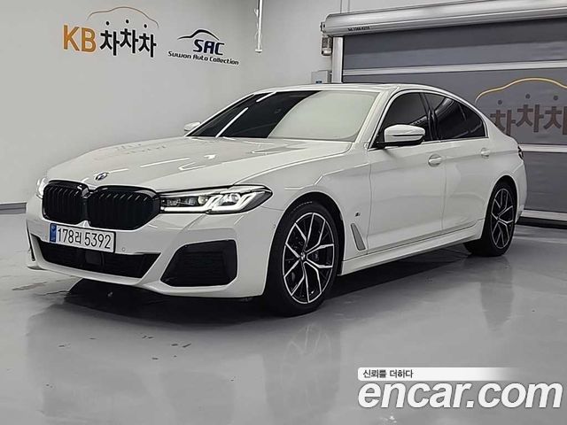 BMW 5 Series (G30)
