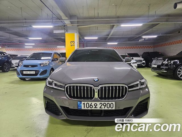 BMW 5 Series (G30)