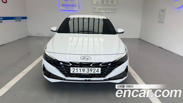 Hyundai The New Avante (CN7)