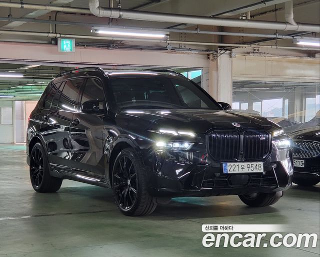 BMW X7 (G07)