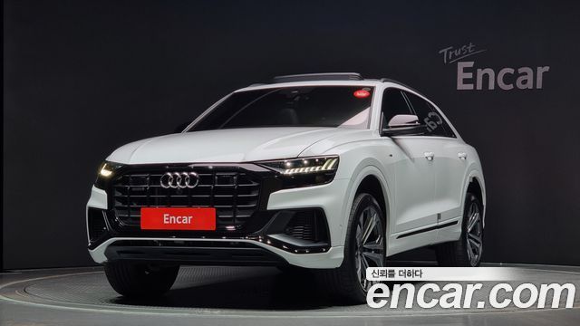 Audi Q8 (4M)