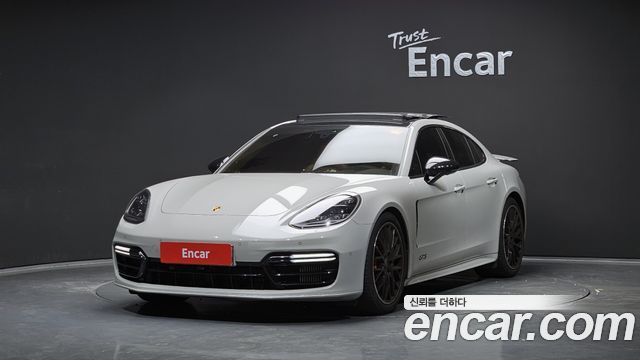 Porsche Panamera (971)