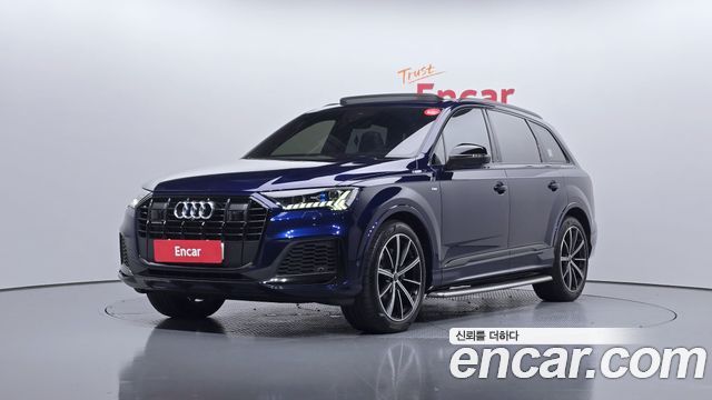 Audi Q7 (4M)