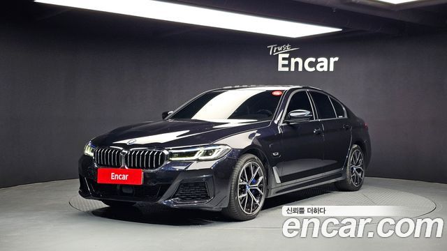 BMW 5 Series (G30)