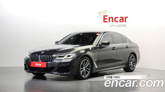 BMW 5 Series (G30)