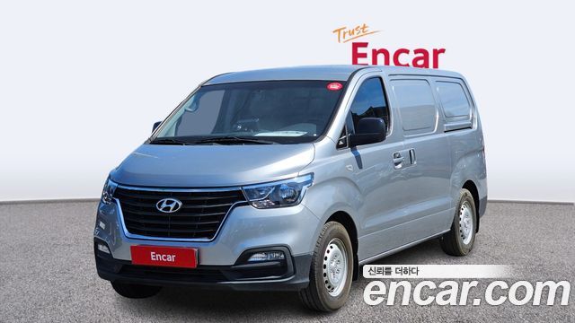 Hyundai The New Grand Starex