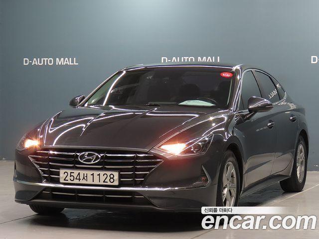 Hyundai Sonata (DN8)