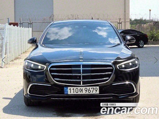 Mercedes-Benz S-Class W223