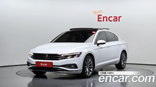 Volkswagen Passat GT (B8)