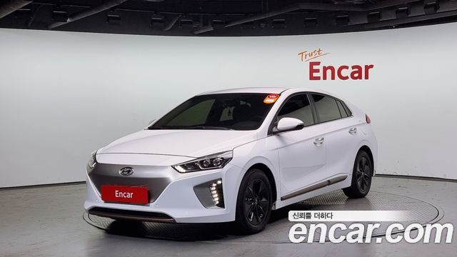 Hyundai Ioniq Electric