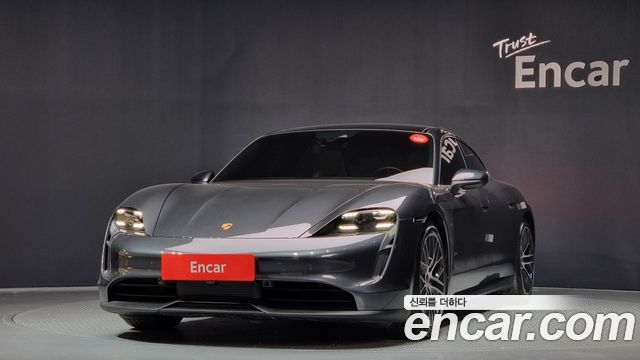 Porsche Taycan