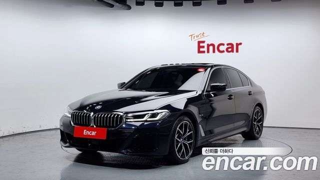 BMW 5 Series (G30)
