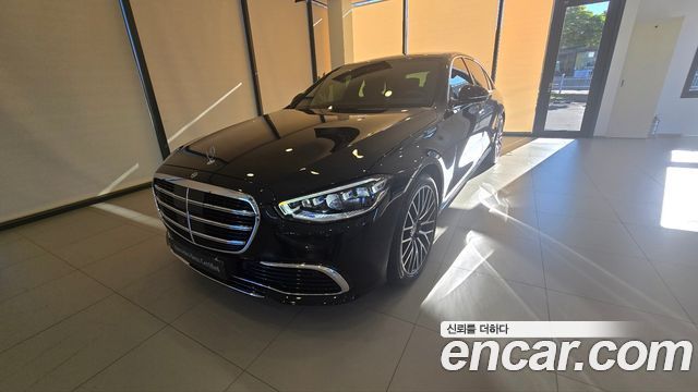 Mercedes-Benz S-Class W223