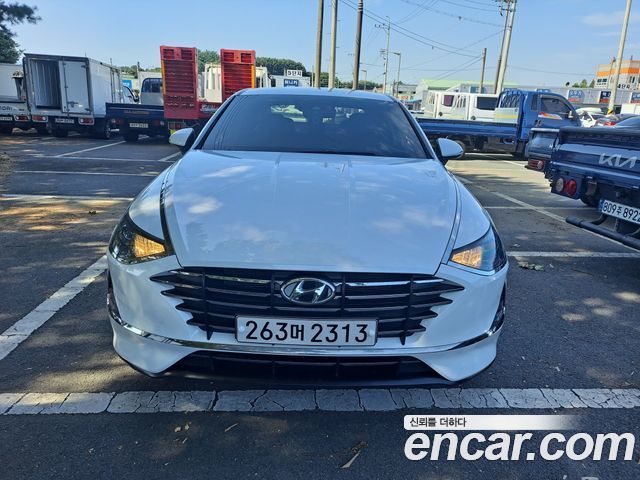 Hyundai Sonata (DN8)