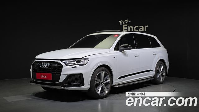 Audi Q7 (4M)