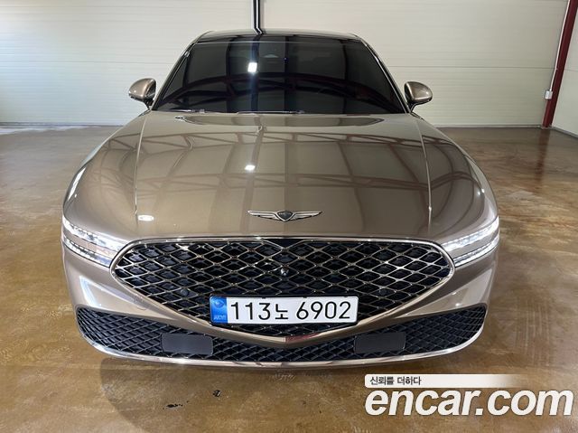 Genesis G90 (RS4)