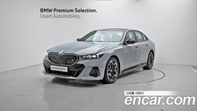 BMW i5 (G60)