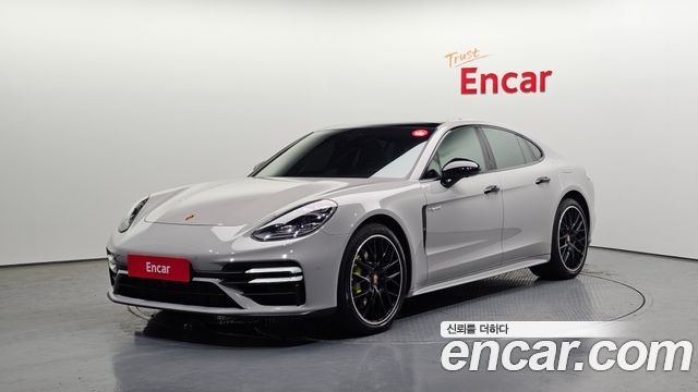 Porsche Panamera (971)