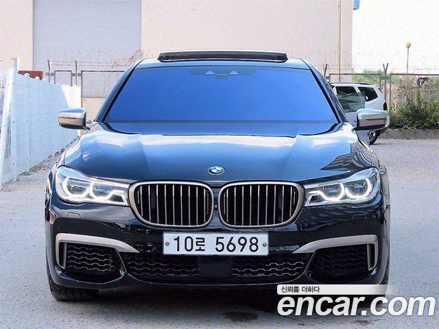 BMW 7 Series (G11)