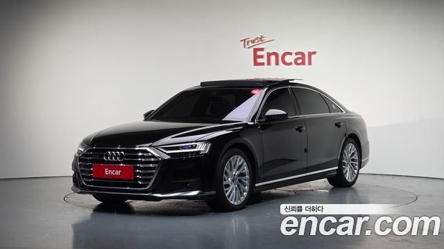 Audi A8 (D5)