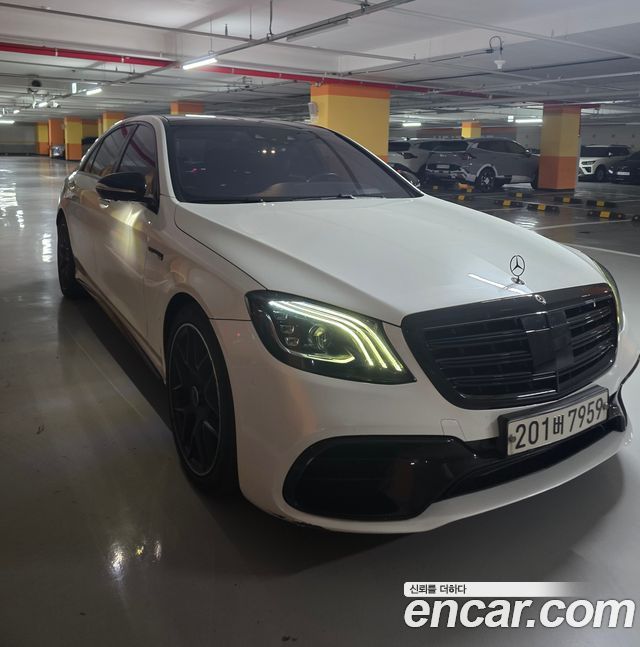 Mercedes-Benz S-Class W222