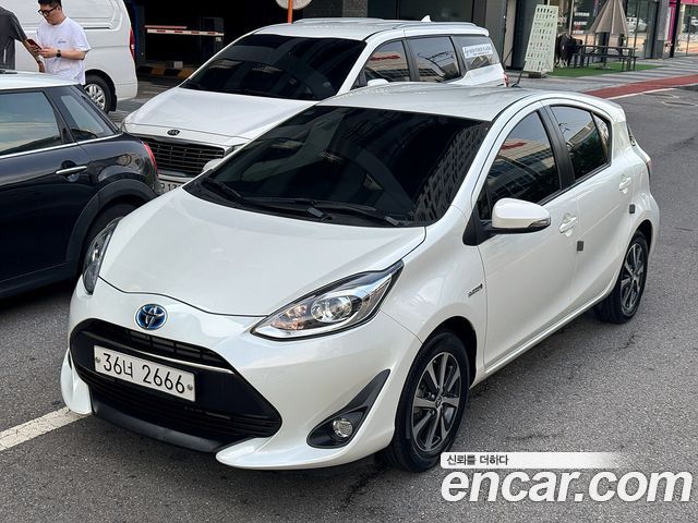 Toyota Prius C