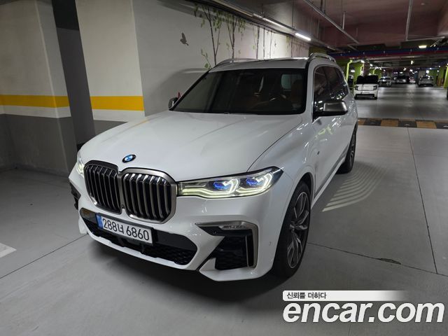 BMW X7 (G07)