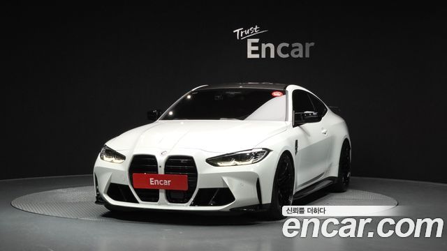 BMW M4 (G82)