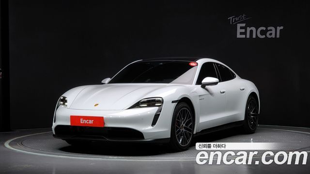 Porsche Taycan